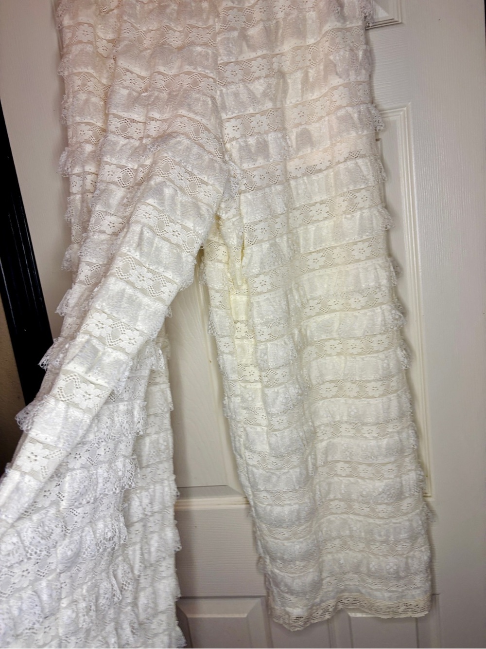POL Cream Lace Ruffle 2 Piece Top Wide Leg Pants Boho Set M - Picture 12 of 12